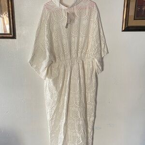 Chic White Eyelet Long Sleeve Dress